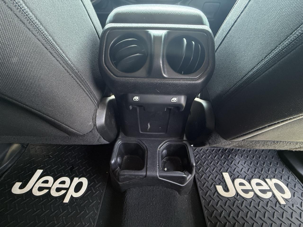 Jeep Wrangler Unlimited Sport S 4x4 2019