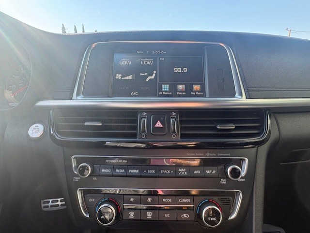 Kia Optima SXL Turbo 2016