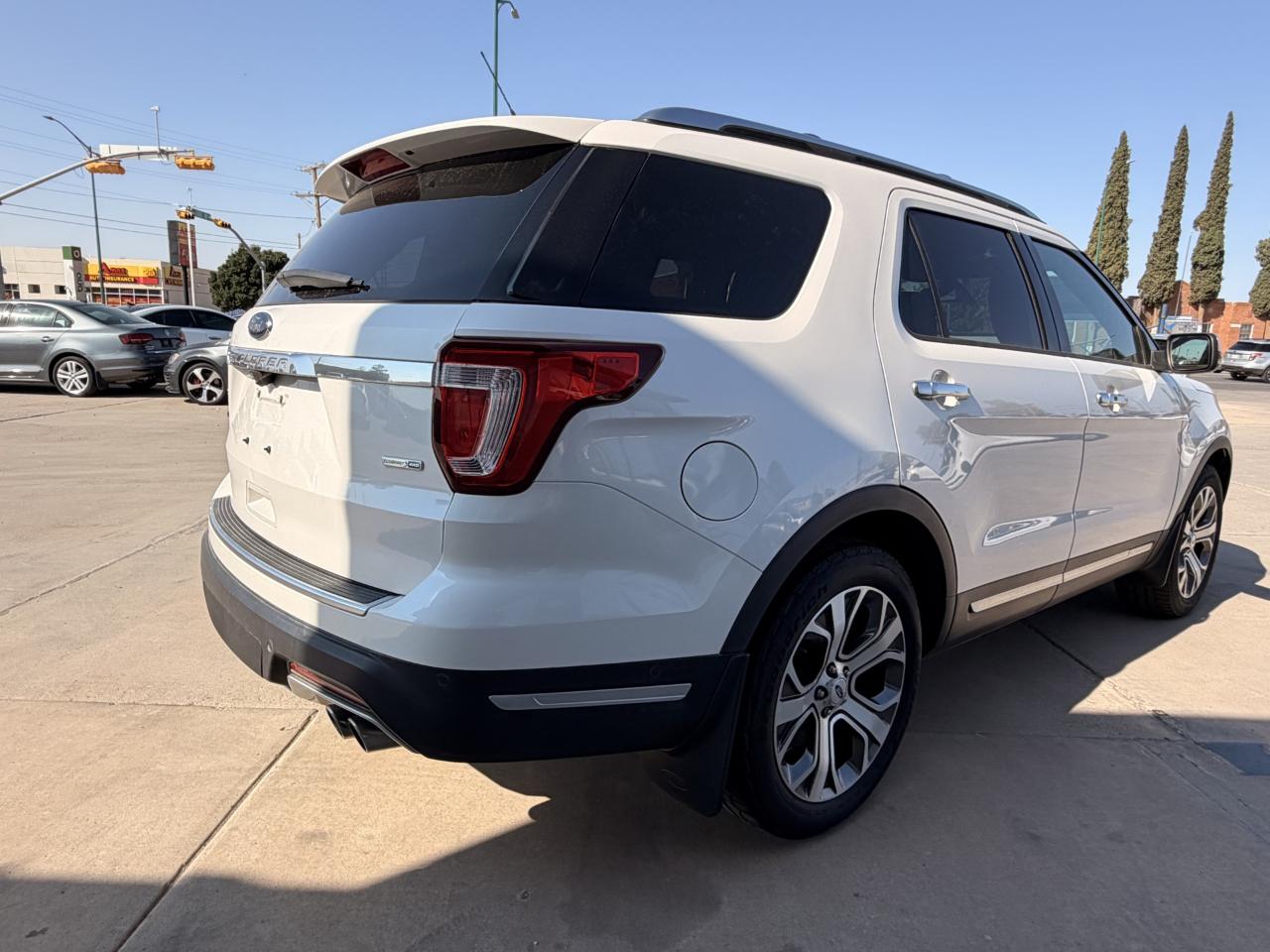 Ford Explorer Platinum 2018