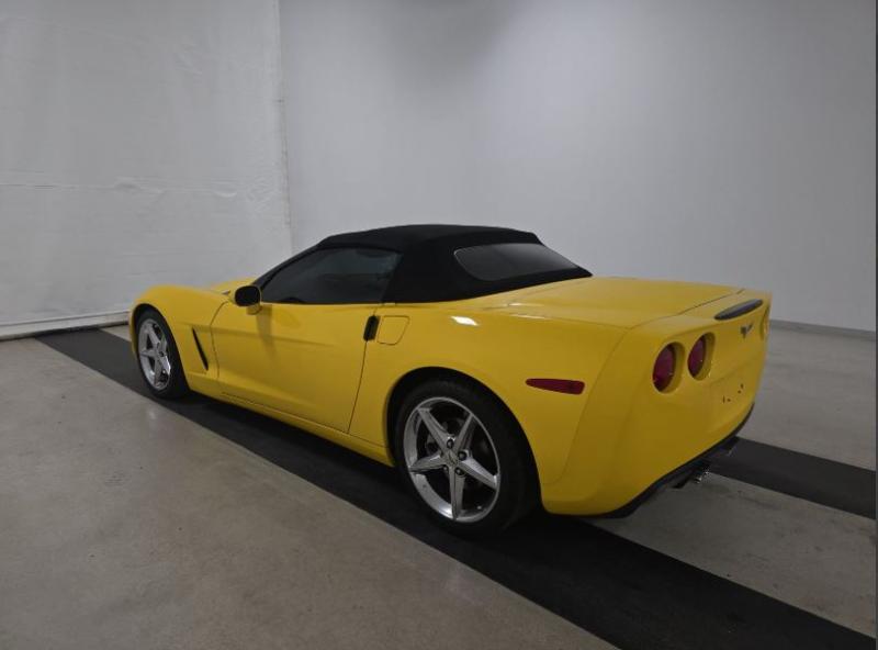Chevrolet Corvette Standard Convertible 1LT 2013