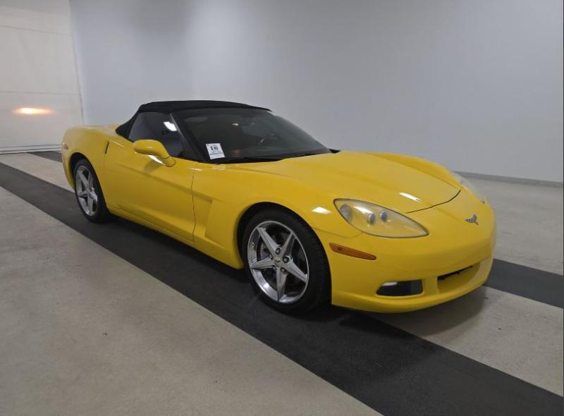 Chevrolet Corvette Standard Convertible 1LT 2013