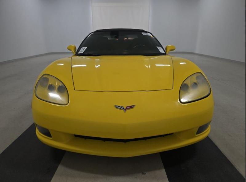Chevrolet Corvette Standard Convertible 1LT 2013