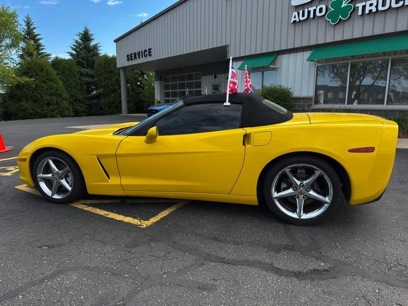 Chevrolet Corvette Standard Convertible 1LT 2013