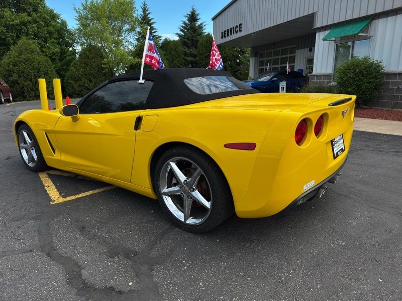 Chevrolet Corvette Standard Convertible 1LT 2013