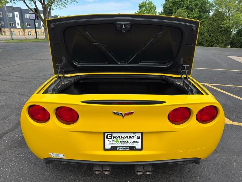 Chevrolet Corvette Standard Convertible 1LT 2013