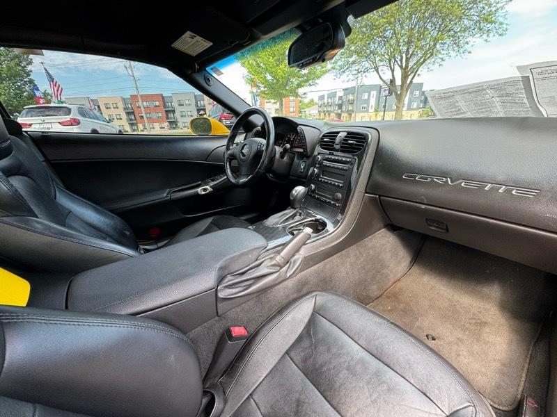 Chevrolet Corvette Standard Convertible 1LT 2013