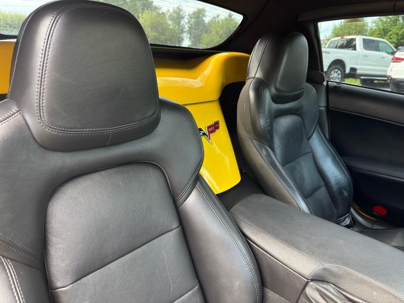 Chevrolet Corvette Standard Convertible 1LT 2013
