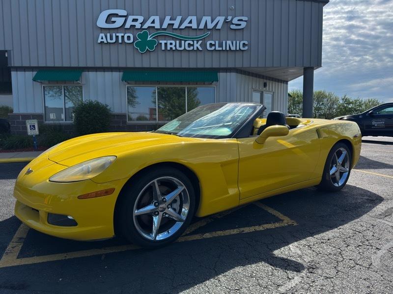 Chevrolet Corvette Standard Convertible 1LT 2013