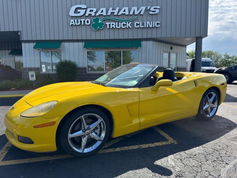 Chevrolet Corvette Standard Convertible 1LT 2013