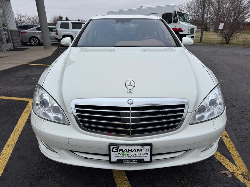 Mercedes-Benz S-Class S550 4MATIC 2009