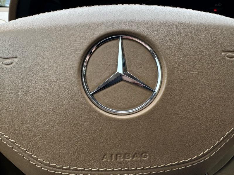 Mercedes-Benz S-Class S550 4MATIC 2009