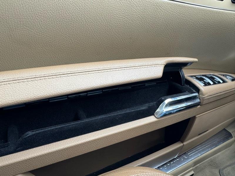 Mercedes-Benz S-Class S550 4MATIC 2009