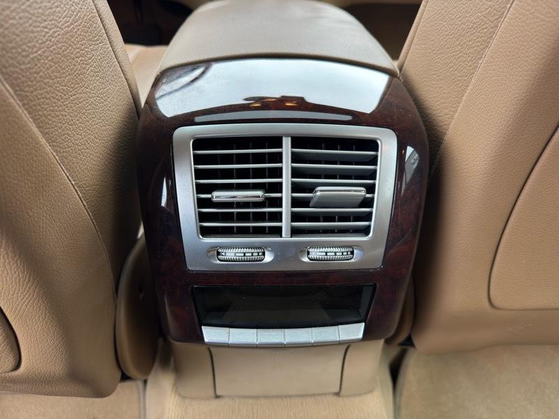 Mercedes-Benz S-Class S550 4MATIC 2009