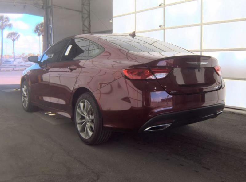Chrysler 200 S AWD 2015