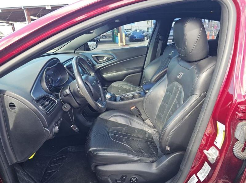 Chrysler 200 S AWD 2015