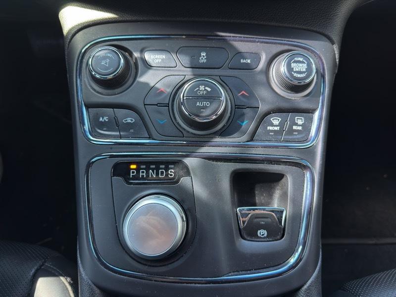 Chrysler 200 S AWD 2015