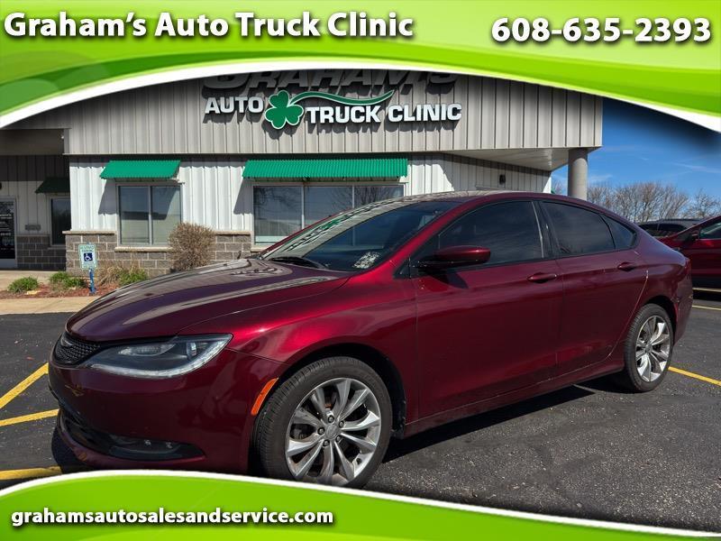 2015 Chrysler 200 S AWD
