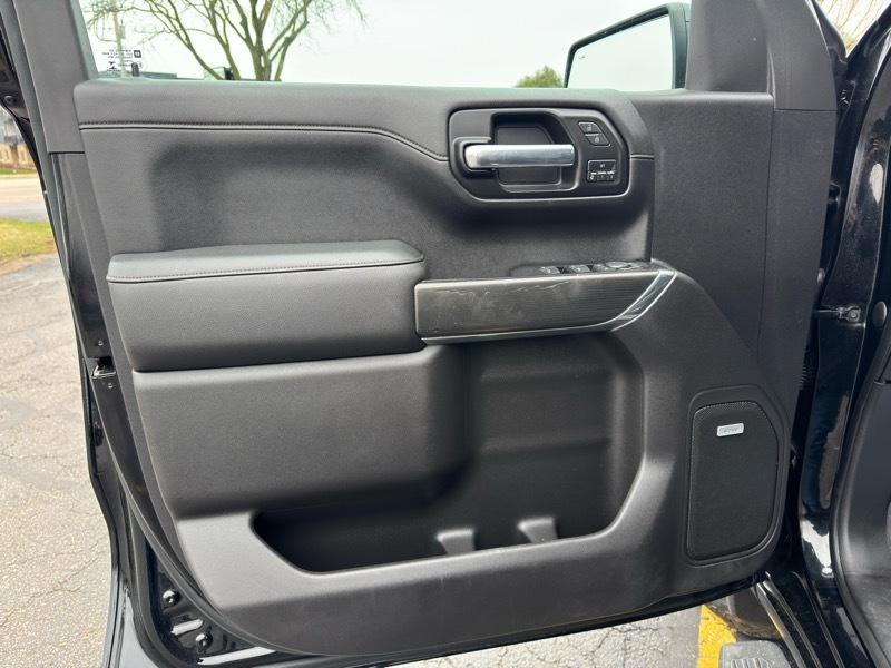 GMC Sierra 1500 AT4 Crew Cab Short Box 4WD 2019