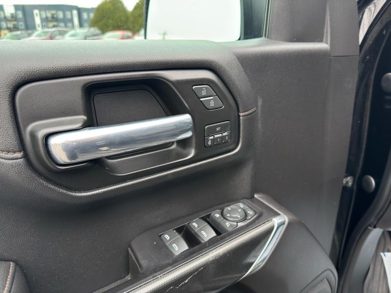 GMC Sierra 1500 AT4 Crew Cab Short Box 4WD 2019