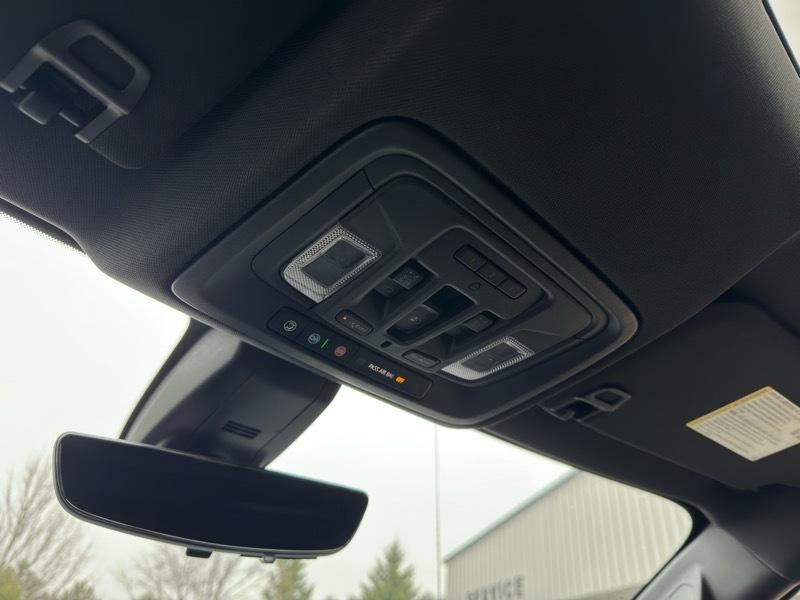 GMC Sierra 1500 AT4 Crew Cab Short Box 4WD 2019