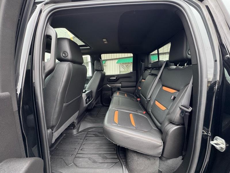 GMC Sierra 1500 AT4 Crew Cab Short Box 4WD 2019