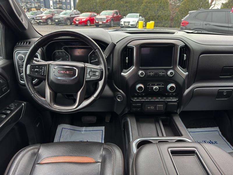 GMC Sierra 1500 AT4 Crew Cab Short Box 4WD 2019