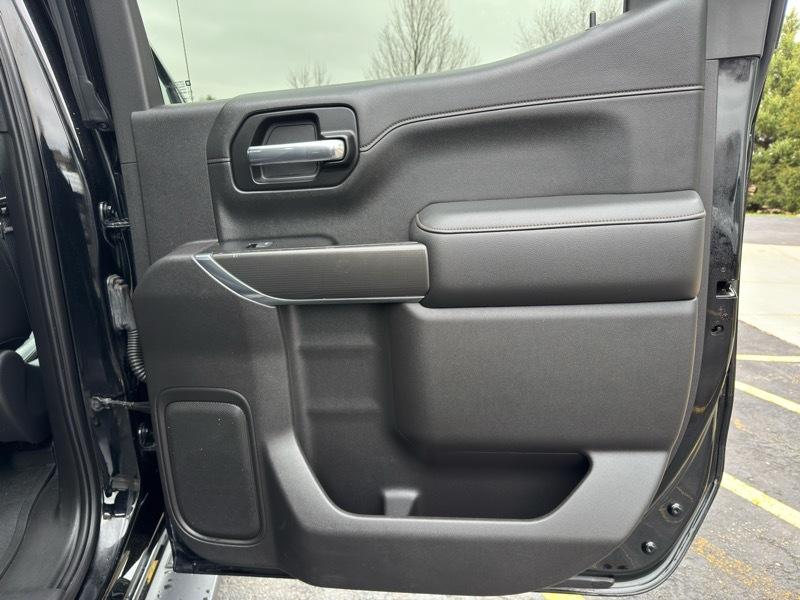 GMC Sierra 1500 AT4 Crew Cab Short Box 4WD 2019