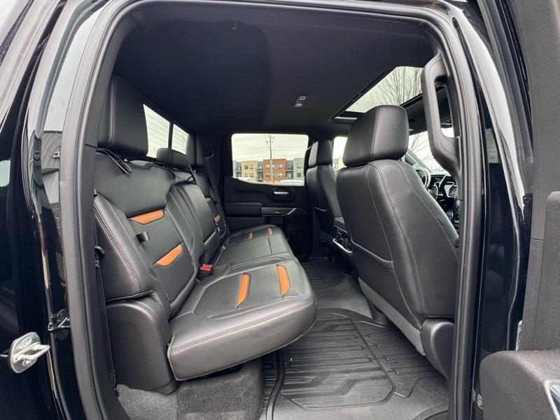GMC Sierra 1500 AT4 Crew Cab Short Box 4WD 2019