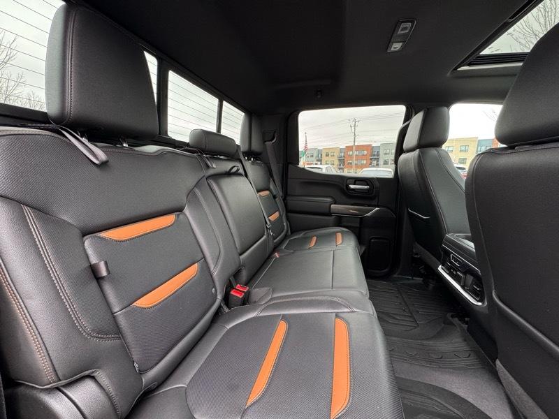 GMC Sierra 1500 AT4 Crew Cab Short Box 4WD 2019