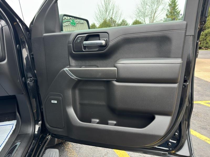 GMC Sierra 1500 AT4 Crew Cab Short Box 4WD 2019