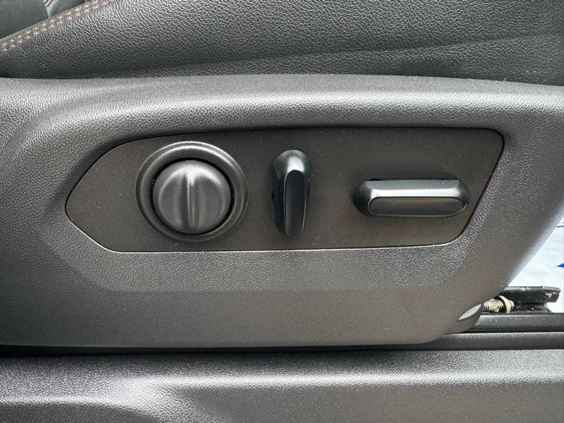 GMC Sierra 1500 AT4 Crew Cab Short Box 4WD 2019