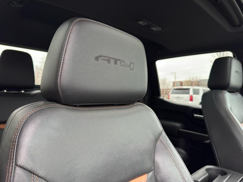 GMC Sierra 1500 AT4 Crew Cab Short Box 4WD 2019