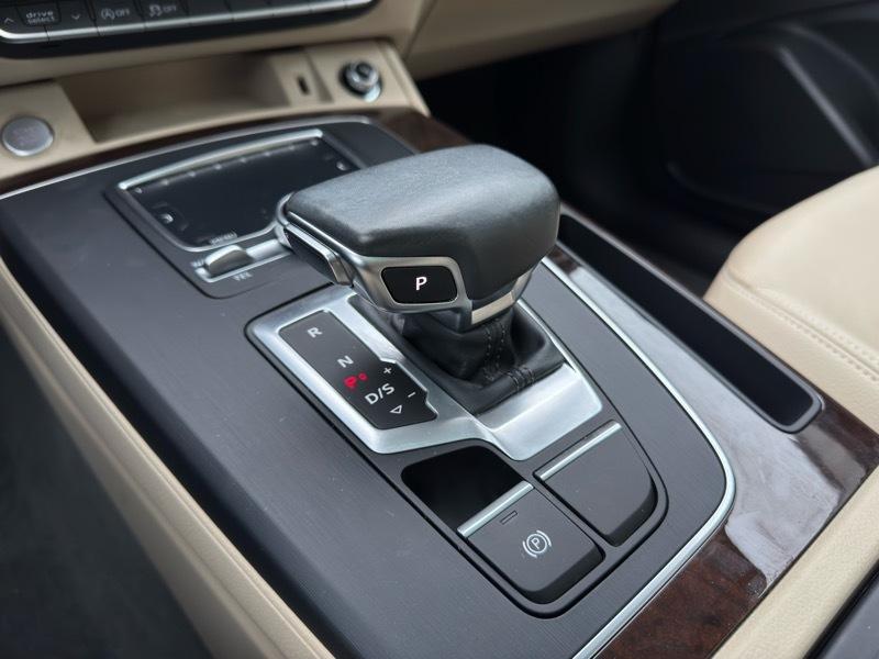 Audi Q5 2.0T Premium quattro 2018