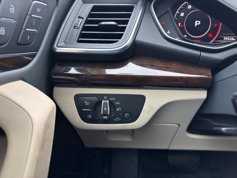 Audi Q5 2.0T Premium quattro 2018