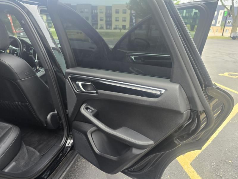 Porsche Macan S 2015
