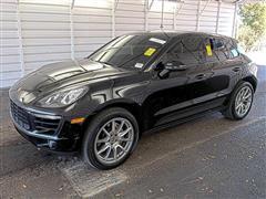 2015 Porsche Macan 