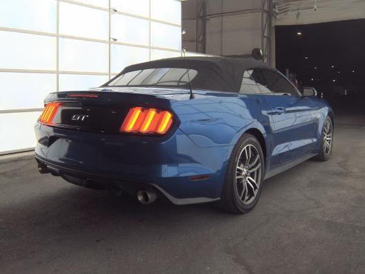 Ford Mustang GT convertible 2017
