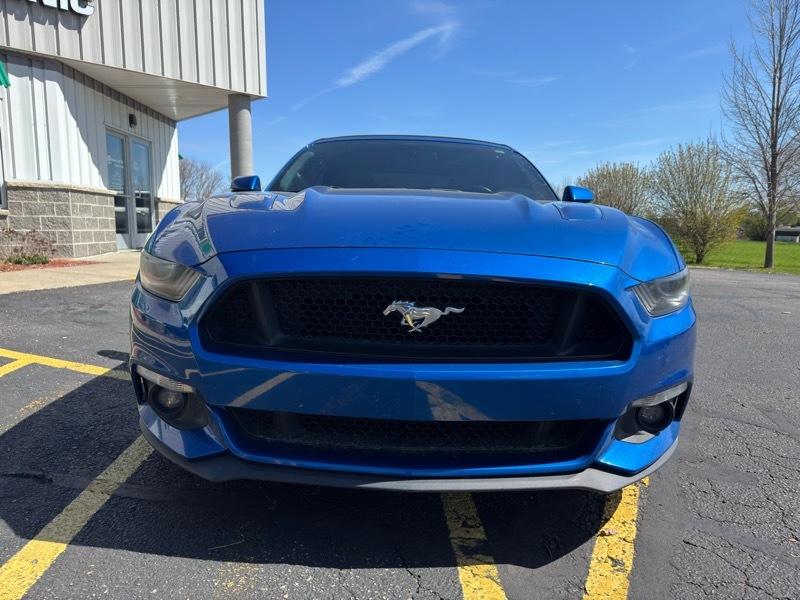 Ford Mustang GT convertible 2017