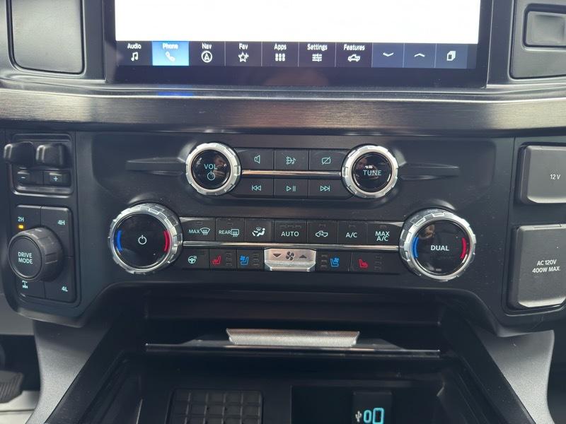 Ford F-350 SD King Ranch Crew Cab Long Bed 4WD 2023