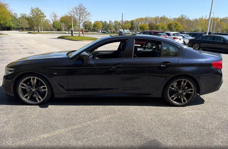 BMW 5-Series M550i xDrive 2020