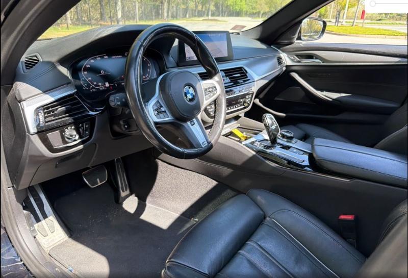 BMW 5-Series M550i xDrive 2020