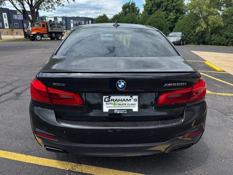 BMW 5-Series M550i xDrive 2018