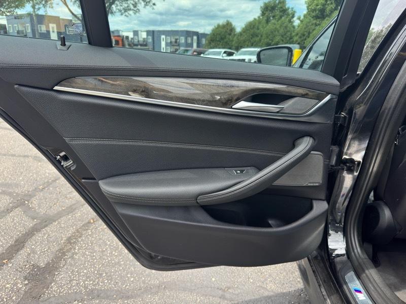 BMW 5-Series M550i xDrive 2018