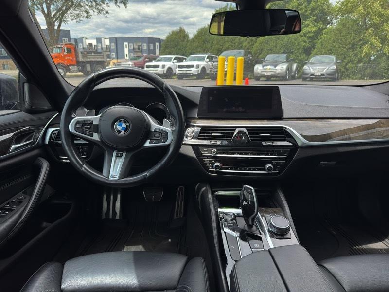 BMW 5-Series M550i xDrive 2018