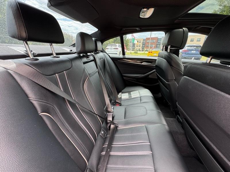 BMW 5-Series M550i xDrive 2018