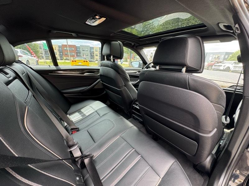 BMW 5-Series M550i xDrive 2018