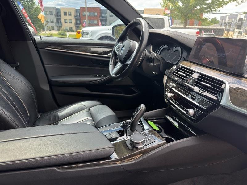 BMW 5-Series M550i xDrive 2018