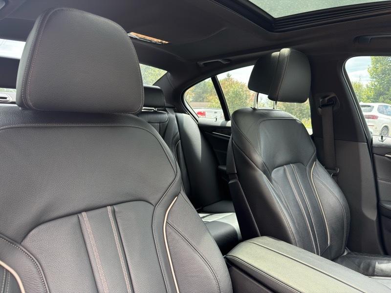BMW 5-Series M550i xDrive 2018