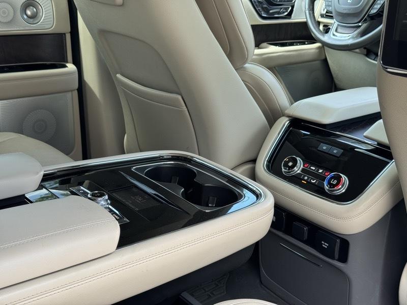 Lincoln Navigator L Reserve 4WD 2018