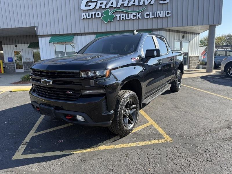 Chevrolet Silverado 1500 Limited LT Trail Boss Crew Cab Long Box 4WD 2022